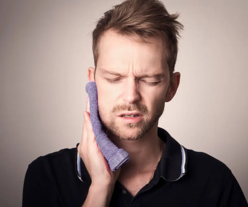 Signs-You-Need-a-Root-Canal-Little-Rock-AR